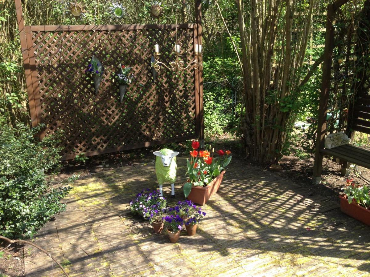 Bei Berlin Holiday home *